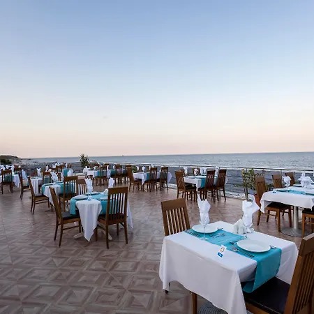 Hotel Perre La & 4*